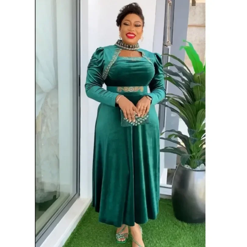 ������ ���� ������ī �巹��, ���ر� ������ī ���ǽ� �Ƿ�, �̺�� �� �ƽ� ���ǽ� �κ�, ������ī �ʹ� 2024