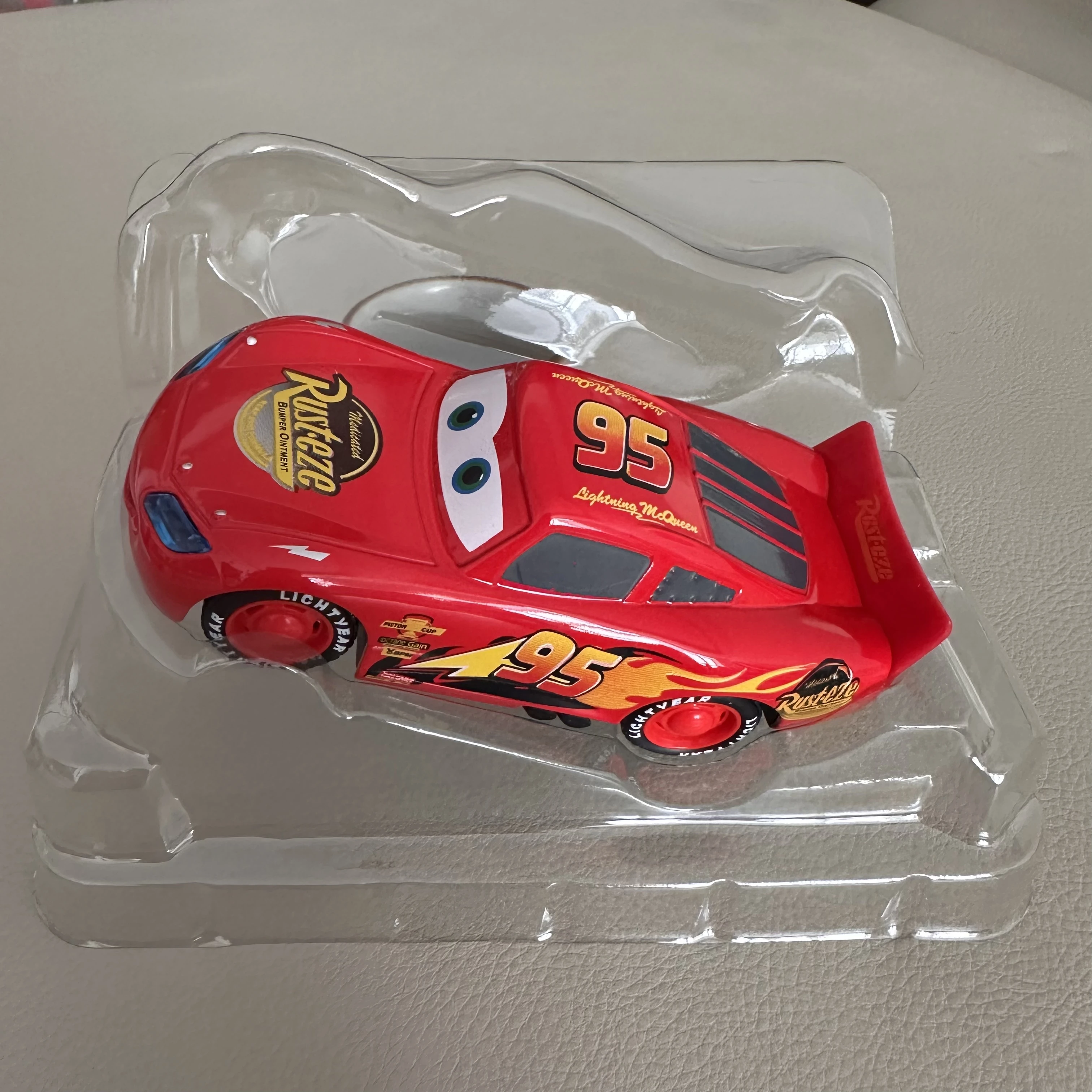 cars rs team lightning mcqueen toy