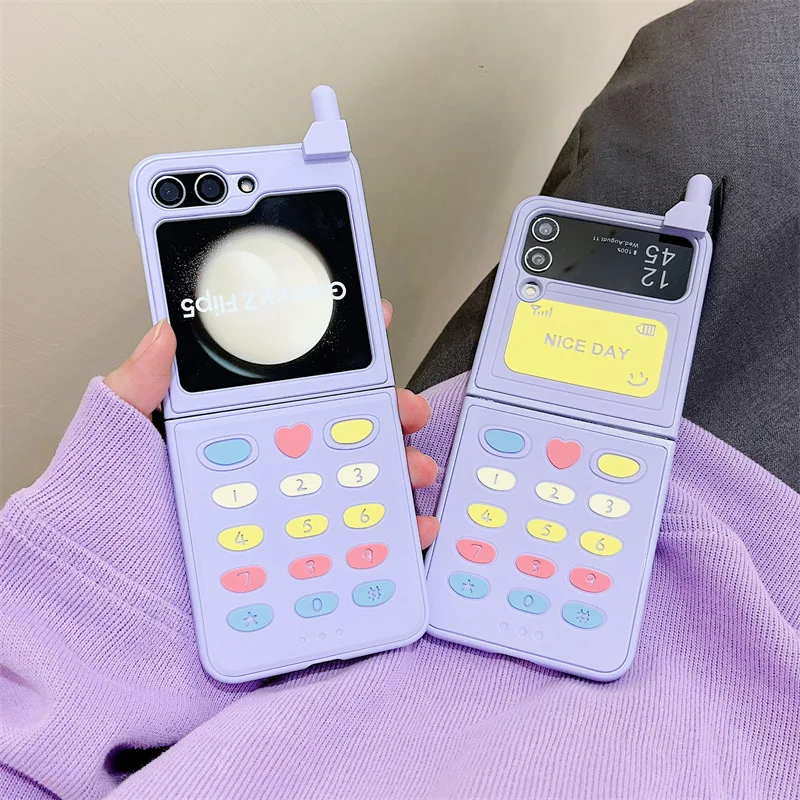 

Purple Retro Keyboard Phone Case for Samsung Galaxy Z Flip 5 4 3 Protective Back Cover for ZFlip3 ZFlip4 ZFlip5 Case Shell