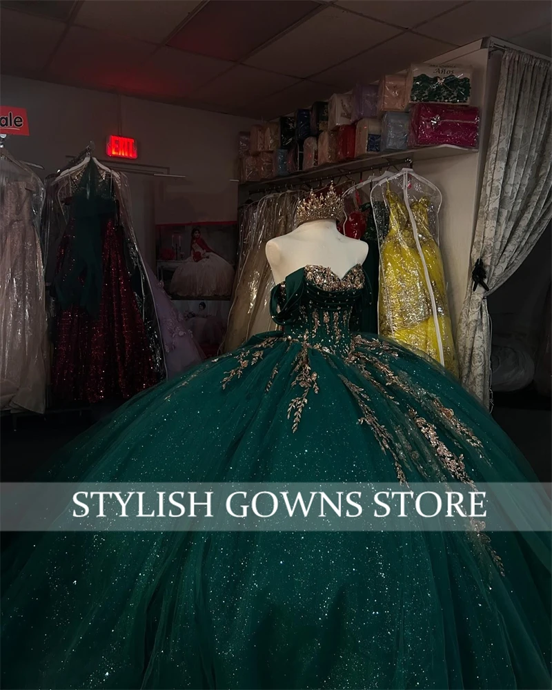 Emerald Green Off The Shoulder Sequin Quinceanera Dress Bead Appliques Birthday Luxury Dress Bow Graduation Gown Customized