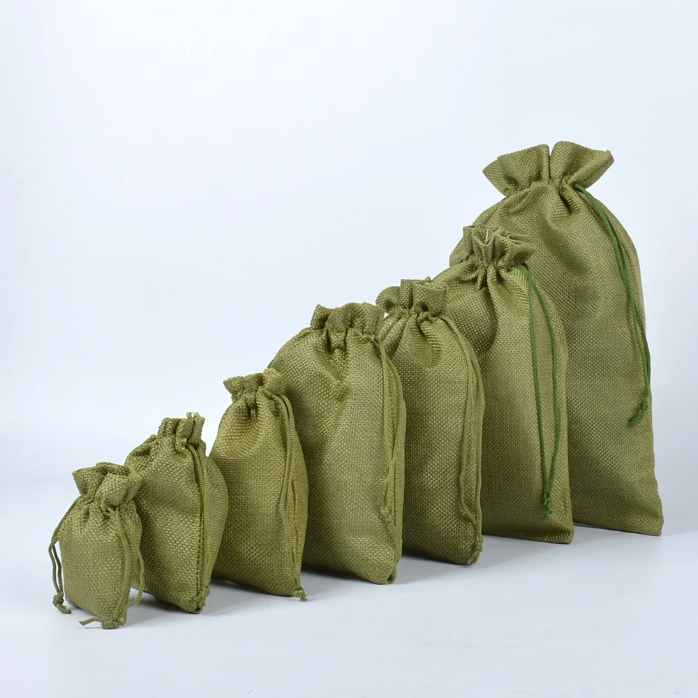 50PCS Weihnachten Rot Grün Kordelzug Sackleinen Jute Geschenk Taschen DIY Hochzeit Gunsten Geschenk Für Verpackung Süßigkeiten Schokolade Schmuck – Detail 5