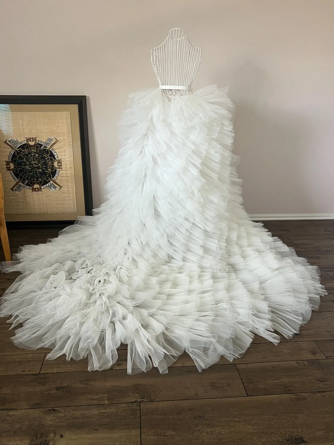 Elegance Ruffle Tulle Overskirts Customized Puffy Tiered Wedding Train Bridal Skirt Sweep Train Detachable Train Skirt for Dress