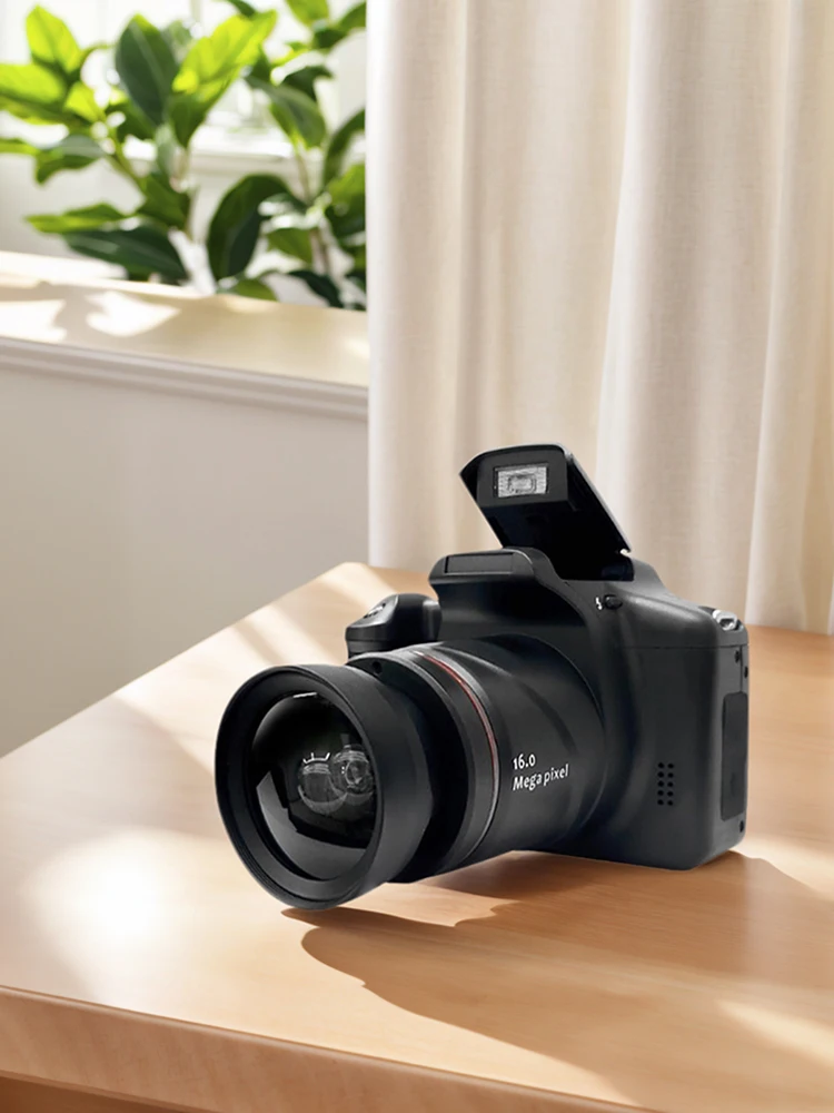 16MP Digital Camera – Vlogging Camera with 2.4 Inch LCD Screen & 16X Digital Zoom