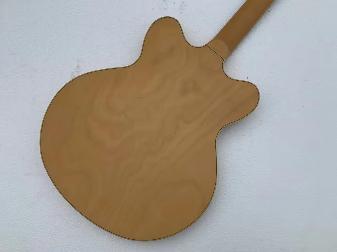 Se8be1f3044a44f6cb15dc6c21ad4bf03l