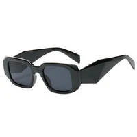 Marque De mode carré lunettes De Soleil femmes Vintage voyage petit Rectangle lunettes De Soleil Femme mode rétro Lunette De Soleil Femme 1