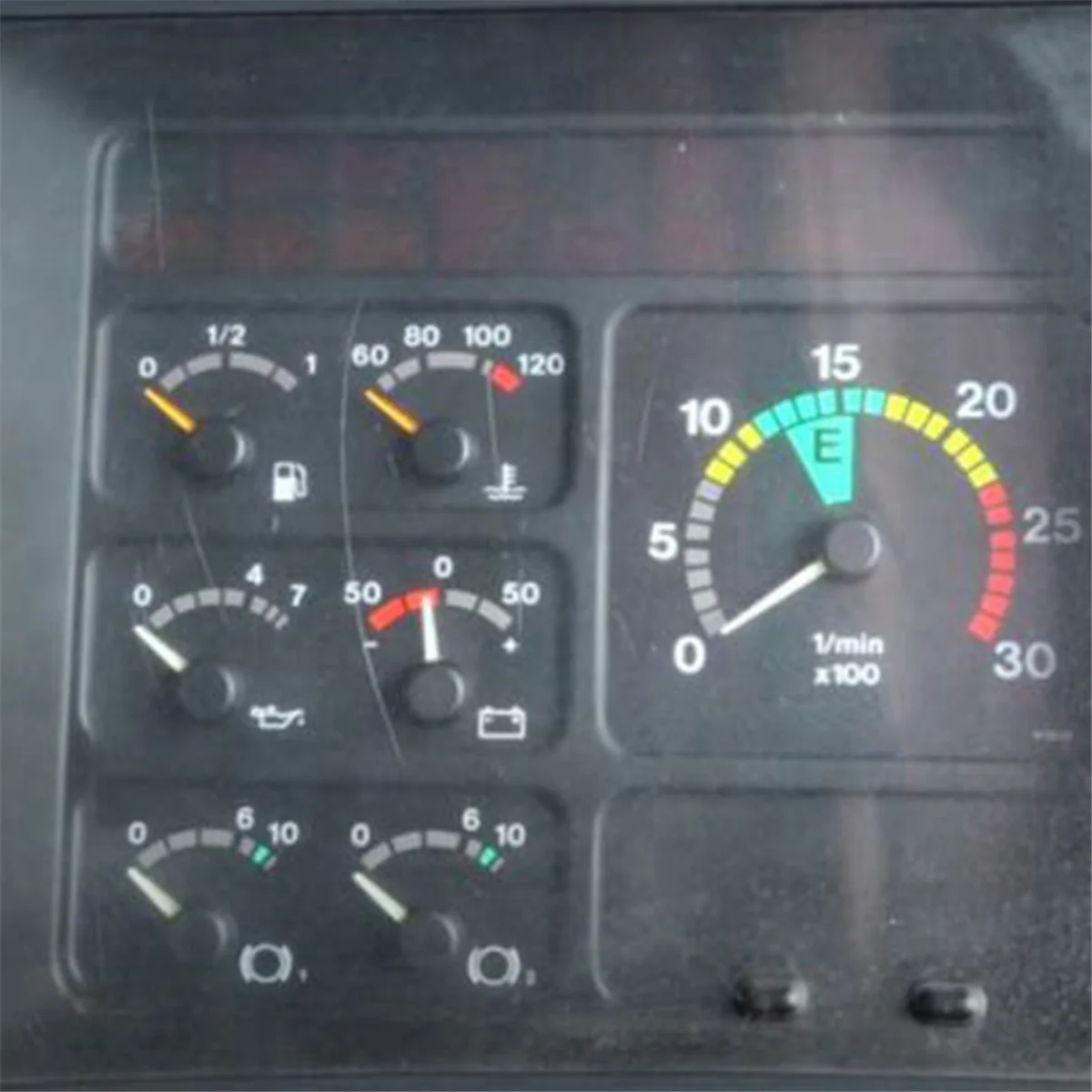 Oil Pressure Guage for Scania Truck Instrument Cluster 1423208 1434135