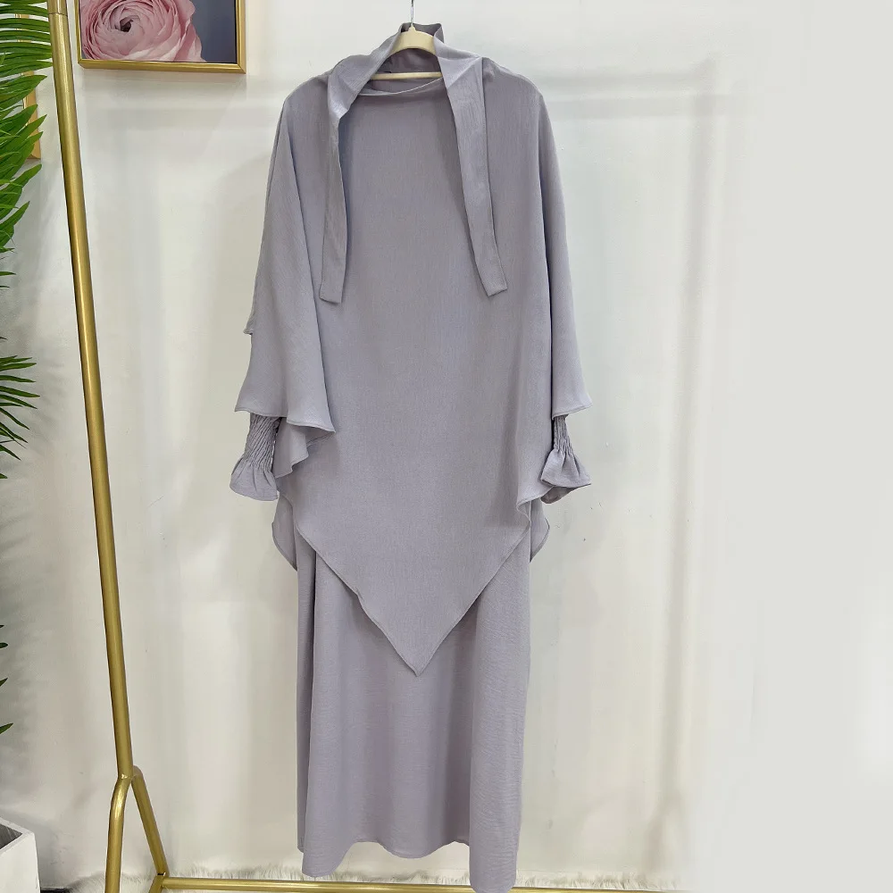 L.Gray 2 Piece Set
