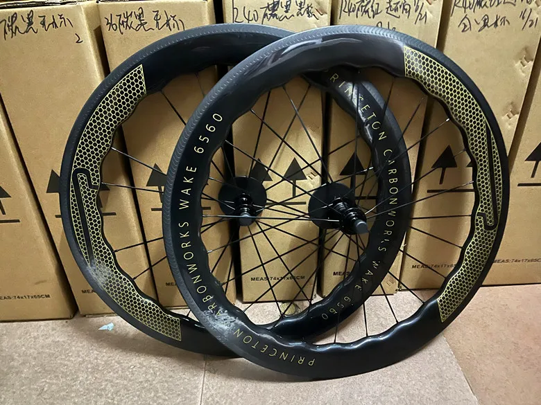 ロードバイクカーボンホイールセット,リムブレーキ,Vブレーキ
