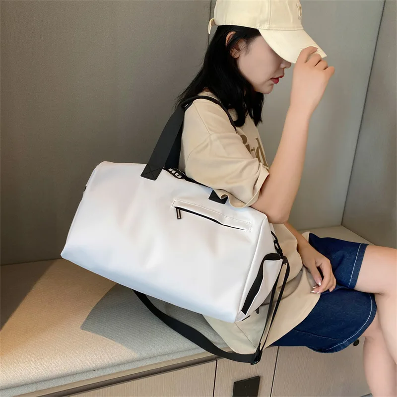트레이닝 백, 여행용 가방, 수영용 가방, 체육관 가방, 복싱 트렁크, 주말용 가방, 야외용 가방, 핸드백, 코치 백, 스포츠 백팩