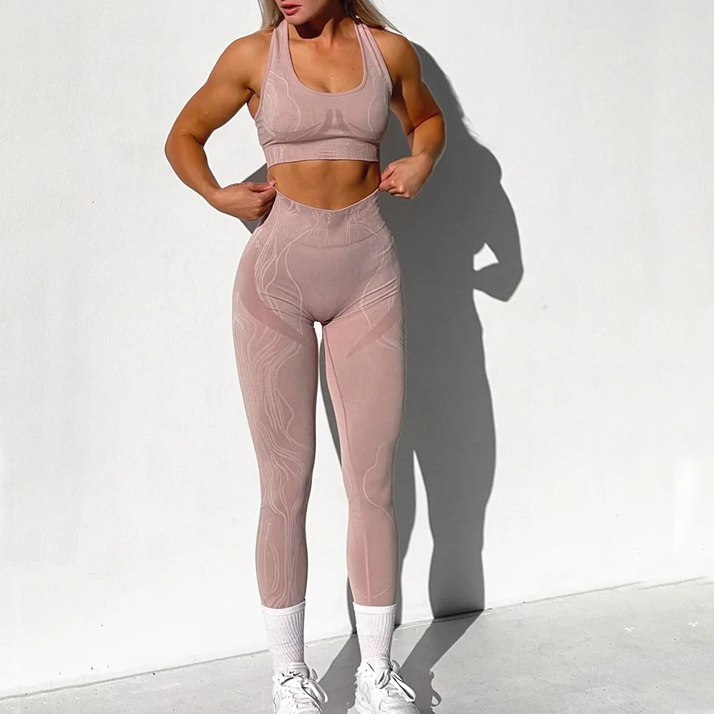 Original Designs Sports Wear Women's Yoga Fitness Gym Set Breathable Squat  Proof Yoga Wear Leggings - China Yoga Set and Yoga Leggings price