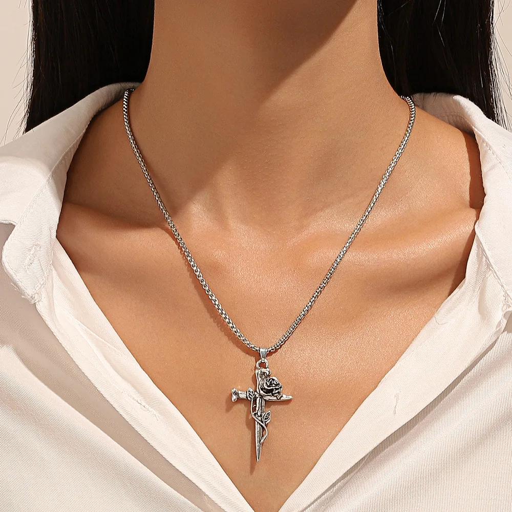 Crown of thorn, Wooden cross, Infinite halo - Jesus Circle Necklace -  Wayrumble