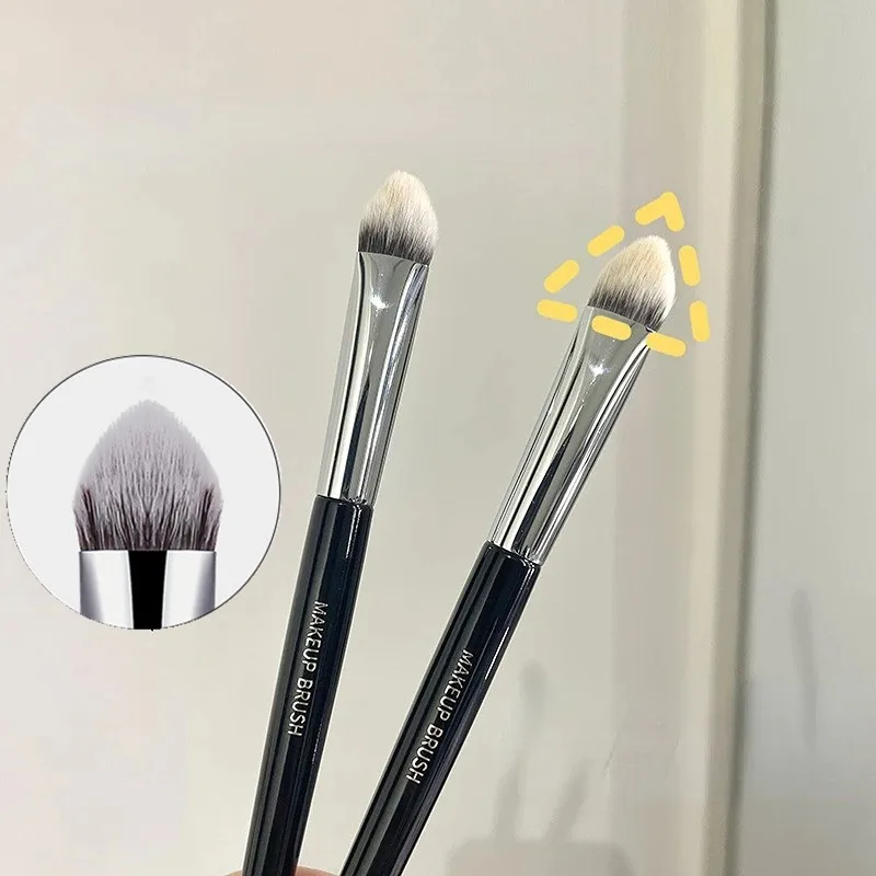 KSHBO Foundation Concealer Makeup Brushes Three-sided Slope Contour Highlight Detail Brush Cosmetic Beauty Brush Tool 1PCS