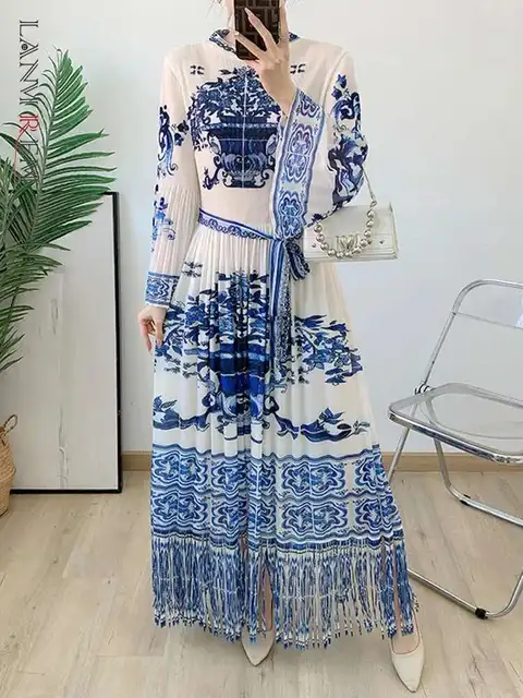 LANMREM Fashion Printing Long Dress With Flare Sleeves Tassel Pleated Vintage Dresses Female Party Clothing 2025 New 2DB2424