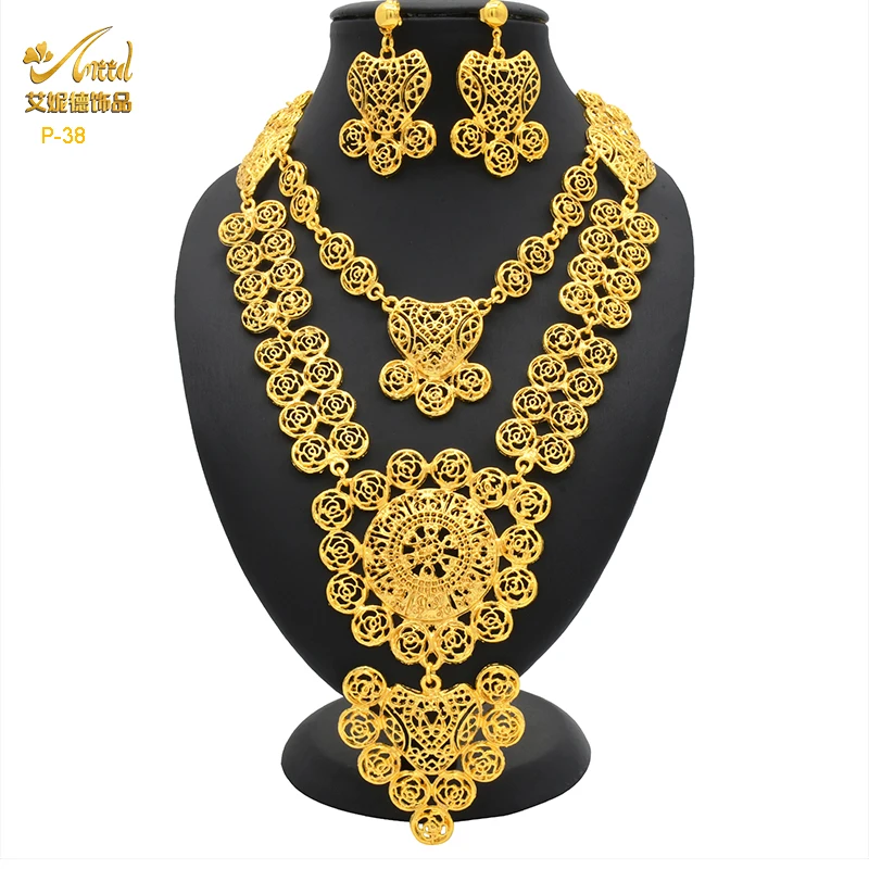 P38 necklace earring