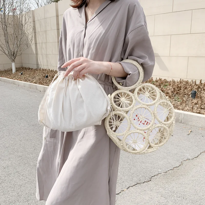 Large Capacity Straw Woven Handbag Handwoven Hollow Women Shoulder Bag Travel Vacation Summer Beach Bag Top Handle Bags
