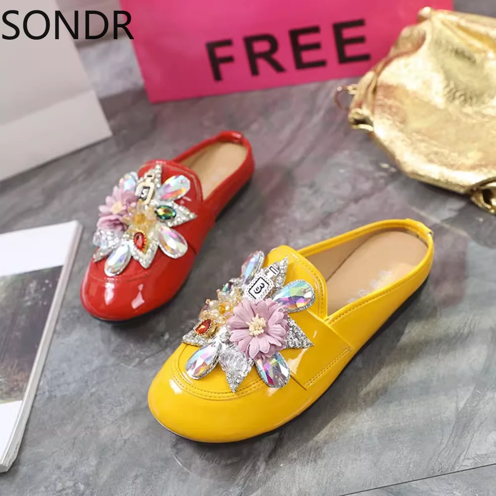 

Flowers Rhinestones Crystal Slipper Womens Round Toe Flats Mules Slides Desiger Shoes Girls 5Colors Plus Size New