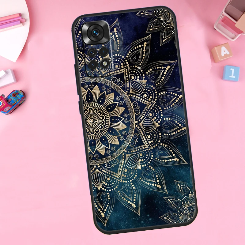 Elegant Mandala Floral Design Phone Case Cover