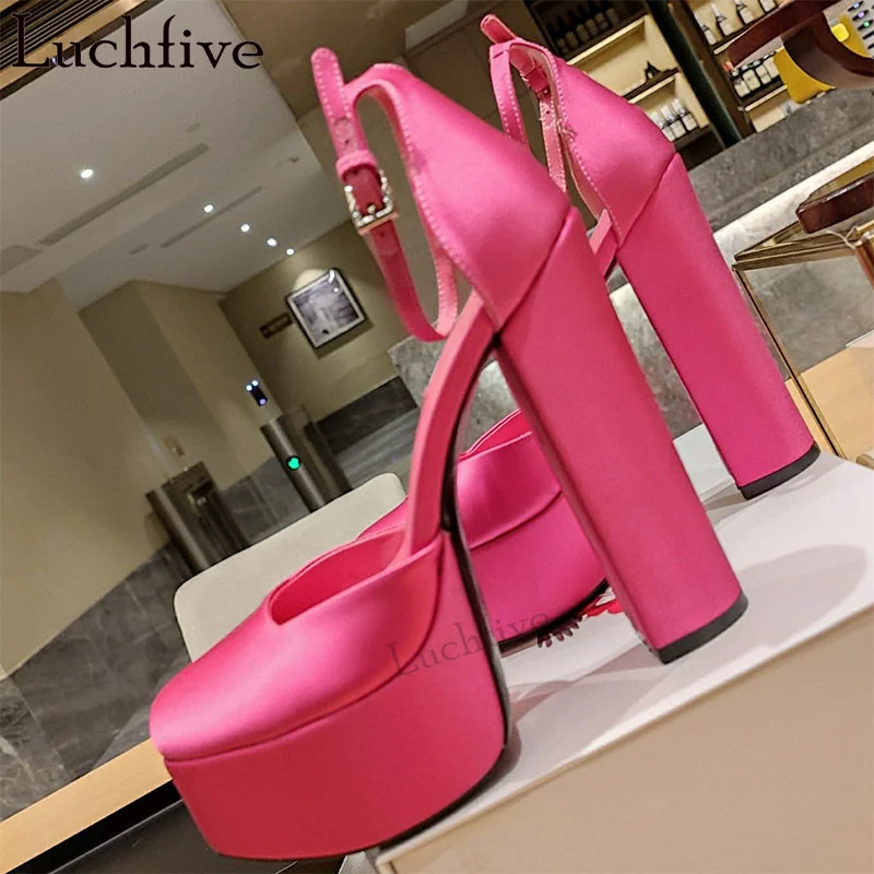 

New Hot Sale Thick Sole Super High Heel Sandals Women Fashion Week Platform Rome Pumps Shoes Summer Luxury Brand Bride Shoes