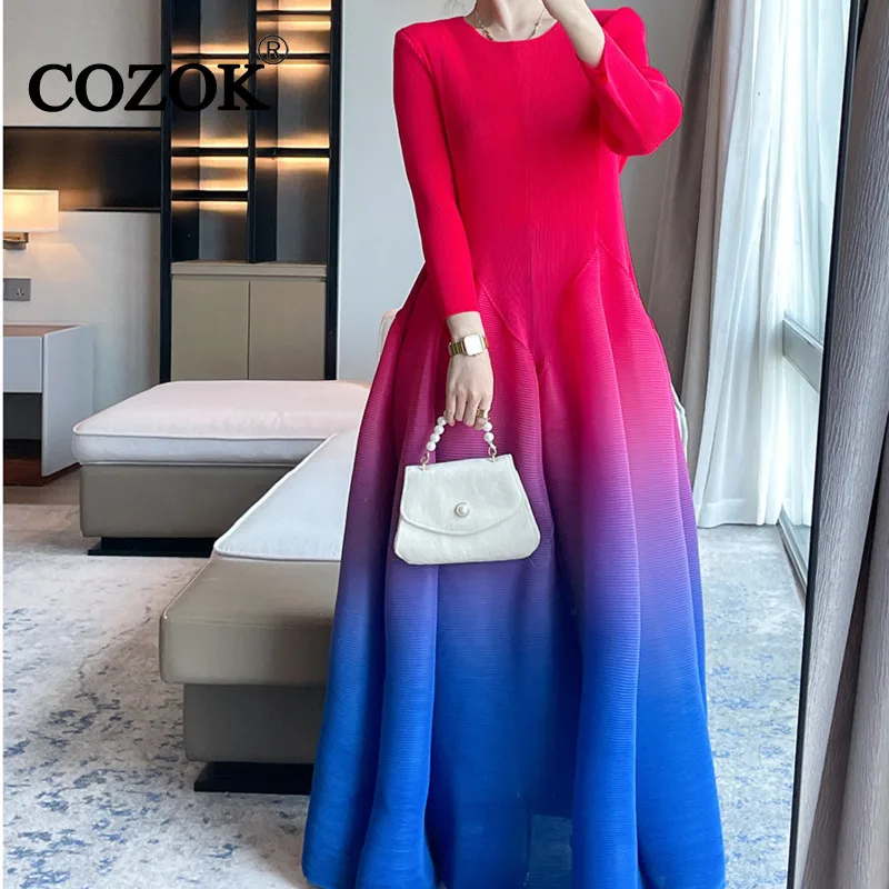 

COZOK Pleated 2024 Spring New Gradient Color Printed Dress Elegant All-match Waist Tight Large Swing Casual Dresses Female WT642