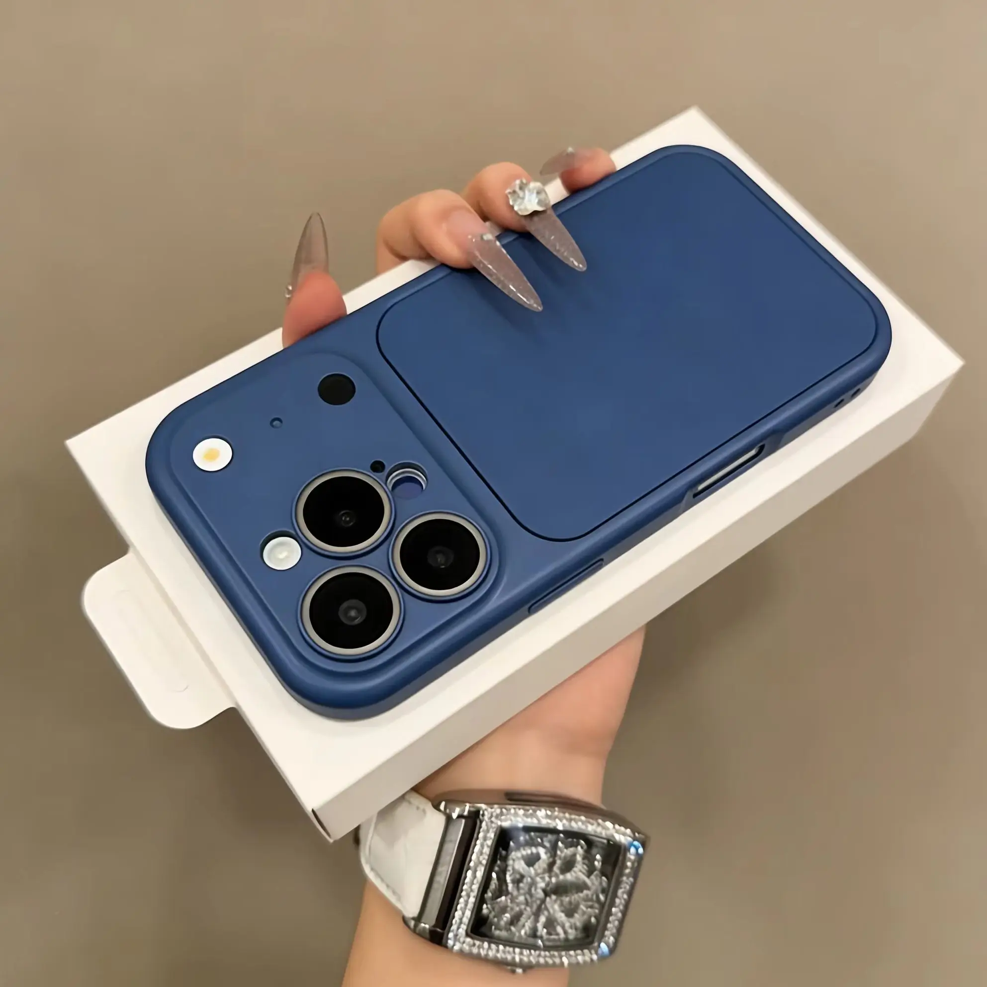 Dual-Function Matte Lens Protection Phone Case with Instant Color Change Feature