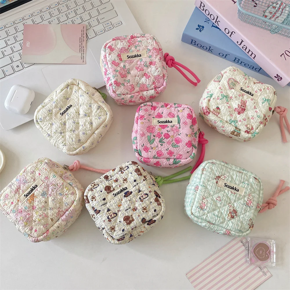 Mini Cute Square Cosmetic Bag Women Portable Earphones Lipstick Sanitary Napkins Storage Pouch Small Makeup Zipper Bags Purse