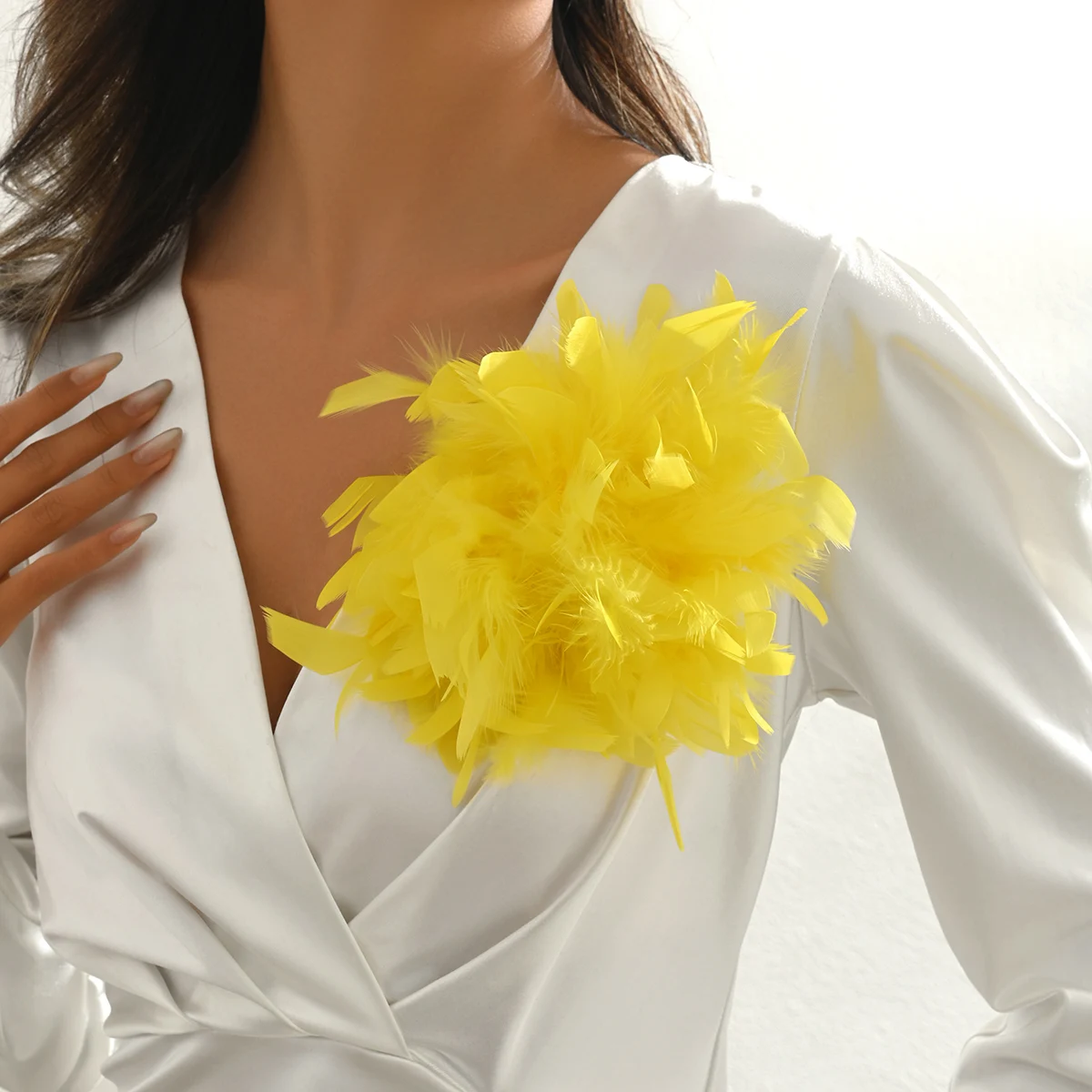 20CM Luxury Colorful Artificial Feather Brooches for Women Ladies French Retro Pin Brooch Weddings Party Banquet Jewelry Gift