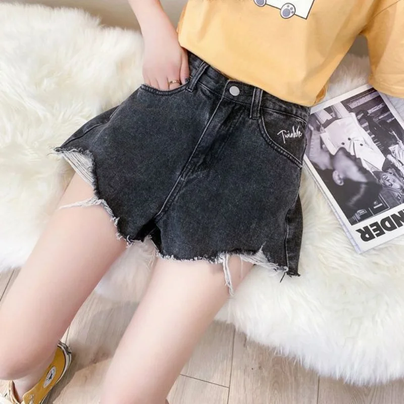 Tight Anime Women's Denim Shorts Skinny Cute Print Kawaii Mini Graphic Booty Sexy Short Pants for Woman To Wear Fashion XL Jeans