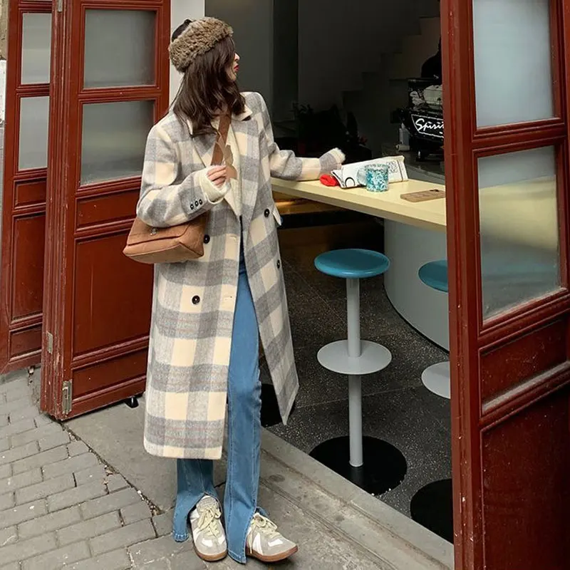 

Korea Winter Plaid Woolen Overcoat Women Casual Sweet Long Coats Double Breasted Y2k Clothing Fashion Loose Trench Coats Jacket