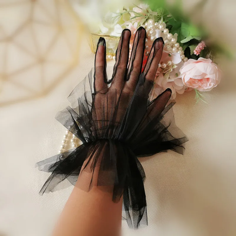 Krátce úplný tyl rukavice svatební nevěsta šaty rukavice móda bělouš černá tečka průhledná mitten zápěstí délka svatební rukavice ženy