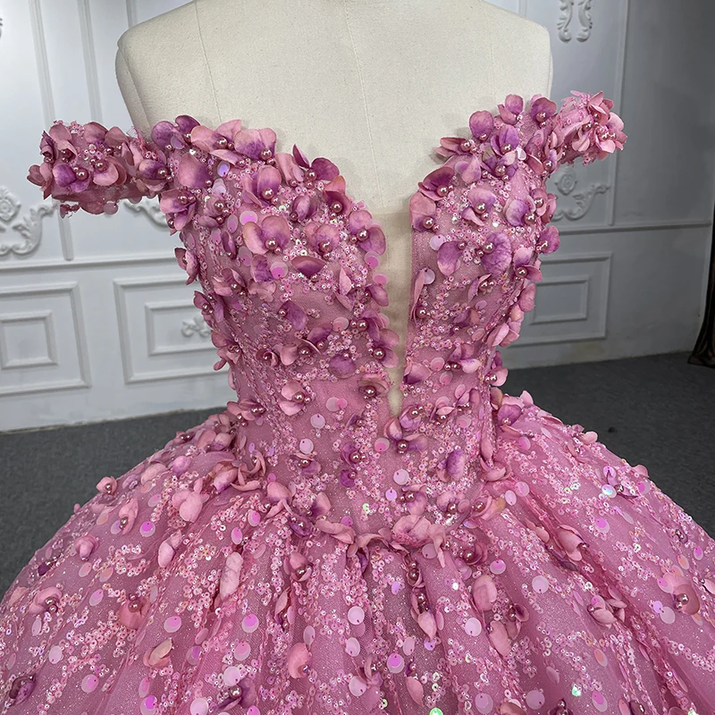 Рисунок 5 - Роскошное пышное платье из органзы;