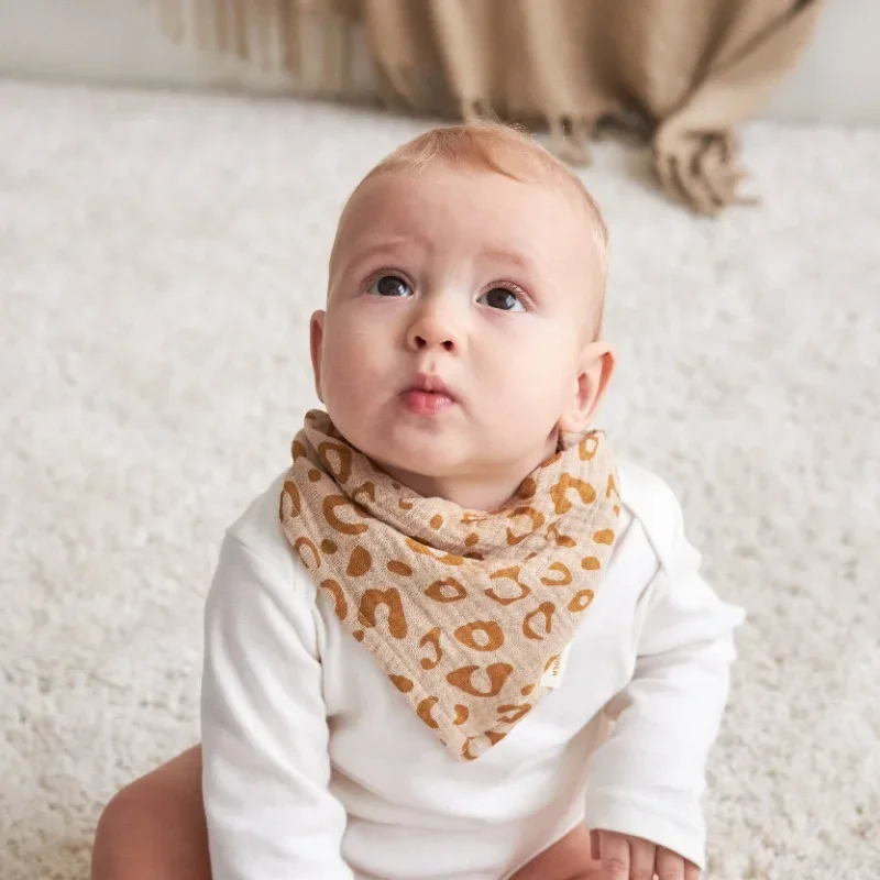 

Baby drool towel Cotton baby bib children's gauze scarf burp cloth triangle towel for boys and girls