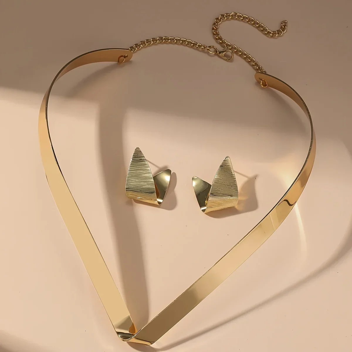 3 Piece Simple Punk Jewelry Set, Zinc Alloy Choker and Earrings, Everyday and Party Wear, Metallic Fashion Accessories, Ladies