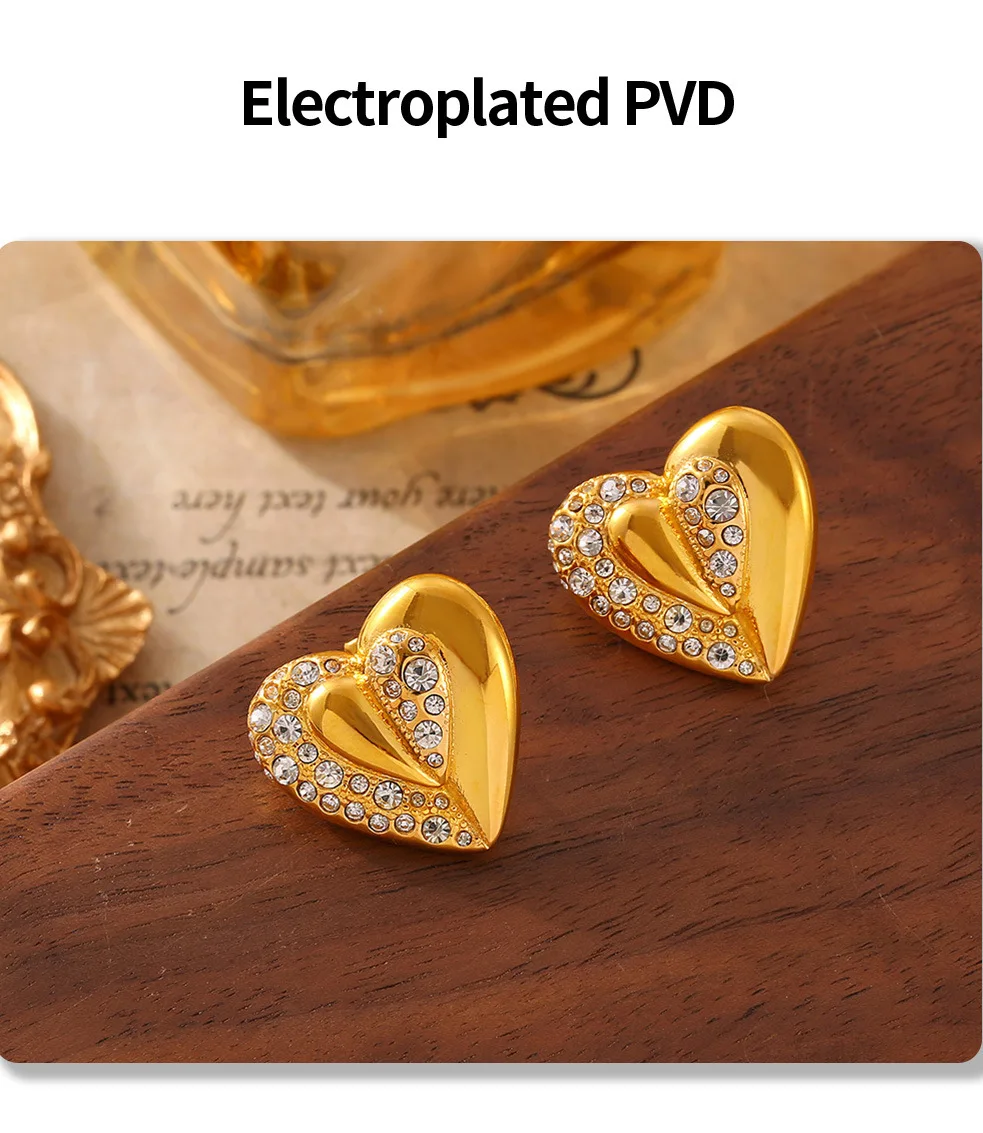 Luxuriöse Herzförmige Strass-Ohrringe für Damen, Neue Edelstahl-Ohrstecker mit PVD-Goldbeschichtung, Wasserfester Modeschmuck – Detail 5