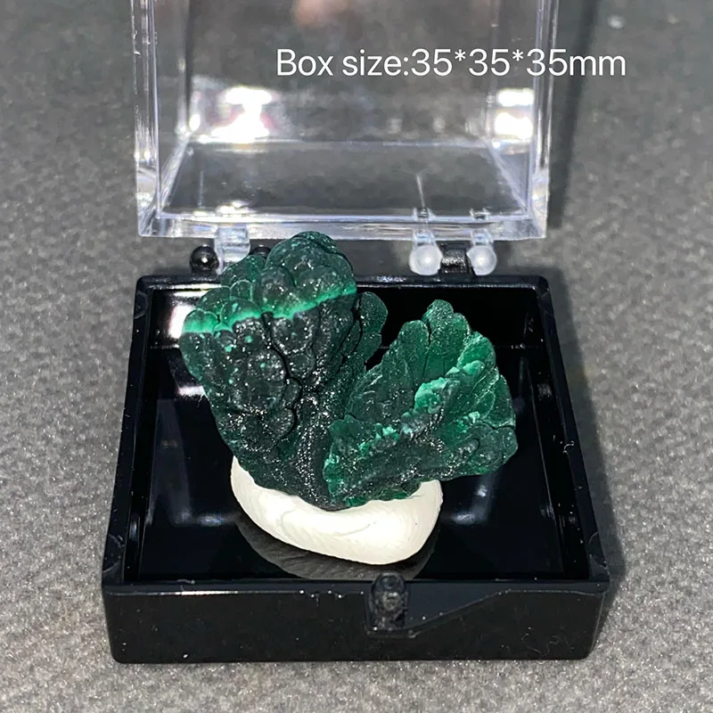 100% natural Malachite  raw stone mineral specimen healing crystal gemstone collection Box size:35*35*35mm
