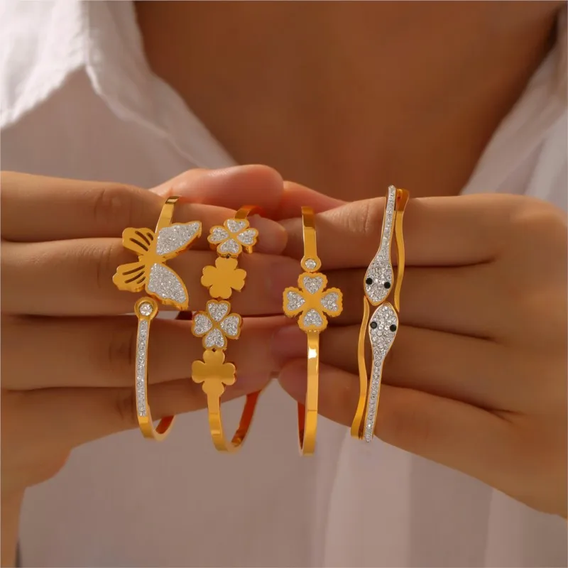 Bracciale A Farfalla In Acciaio Inox Placcato Oro 18 Carati Con Strass, Bracciale A Manica Regolabile Per Donna, Gioielli Minimalisti