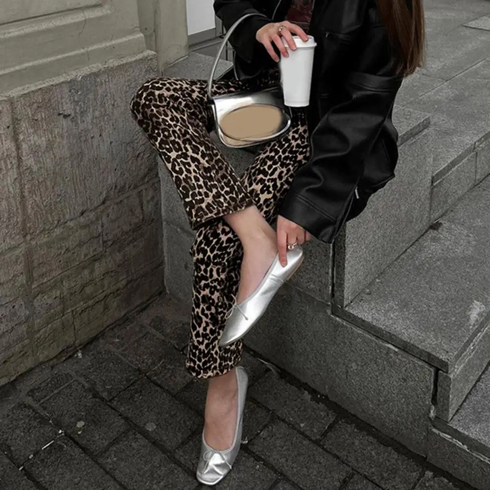 

Slim Cut Pants Leopard Print Slim Fit Pencil Pants with Pockets for Women Stylish Mid-rise Button Zipper Fly Trousers for Ladies