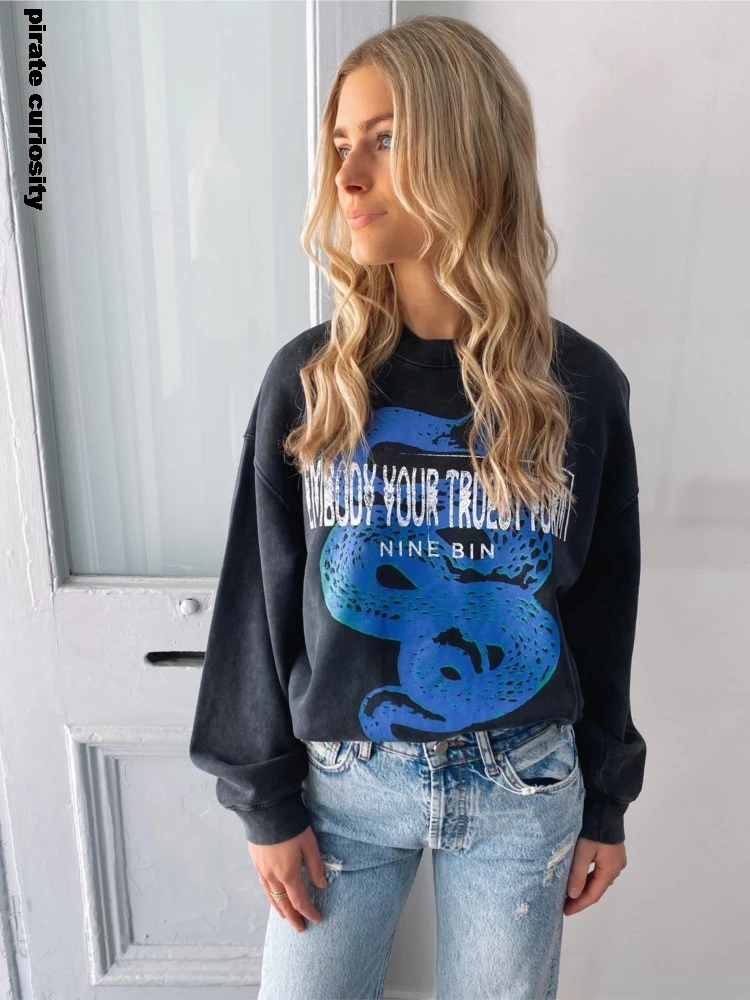 

Snake Graphic Sweatshirt Women Letter Print Vintage Washed Loose Sweatshirt 2024 Autumn Winter Long Sleeve Casual Pullover Tops