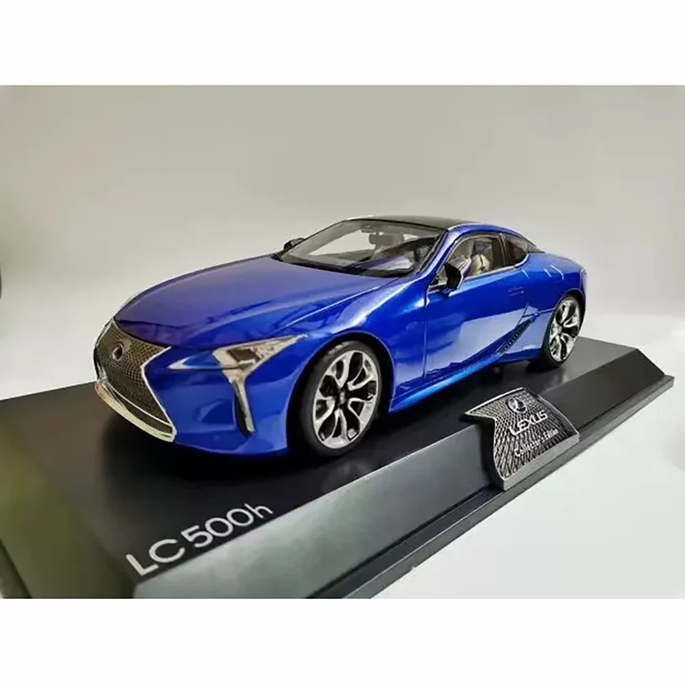 Lexus Lc500h Die-cast 1:18 Scale Alloy Car Model Garage Ornament