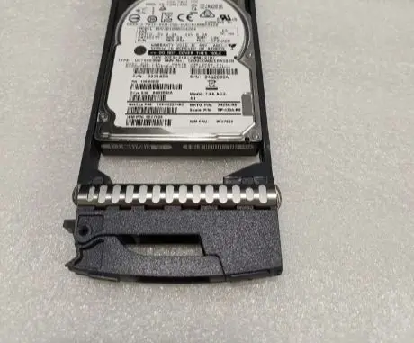 For X423A R5 00V7528 00V7529 900G 10K SAS 108 00222 server hard disk