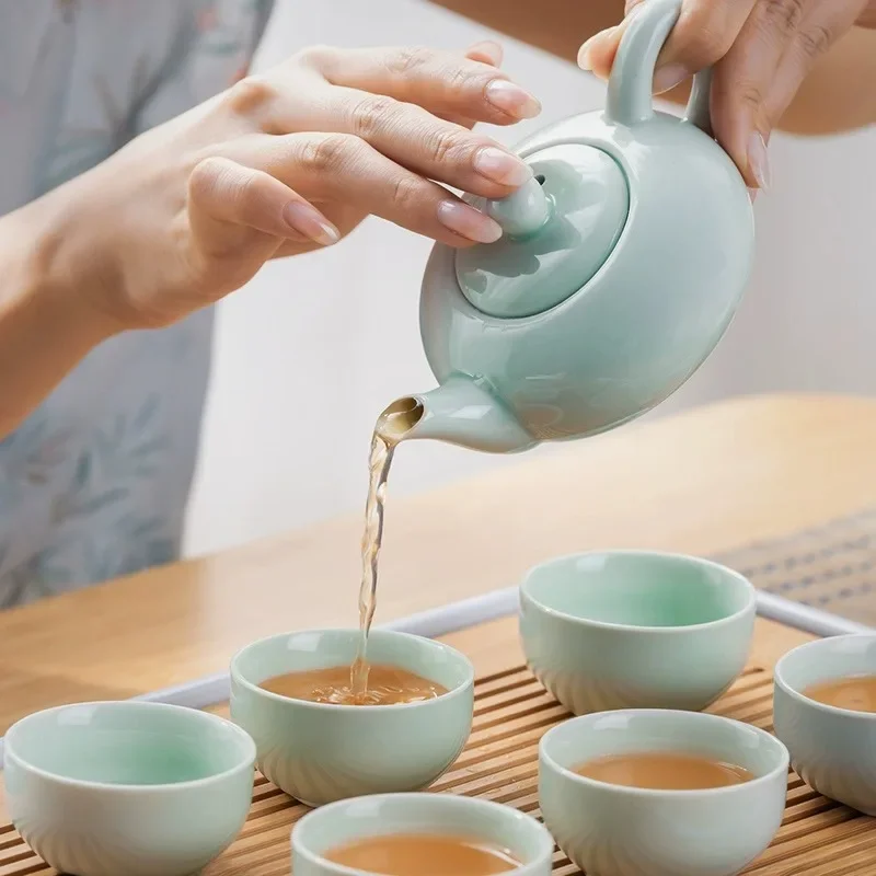 Teapot Cup Set 7pcs Tea Set Chinese Kung Fu ceramics tea Porcelain Heat Resistant Tea Cup Portable Puer Cups 1pc teapot +6pcs teacups