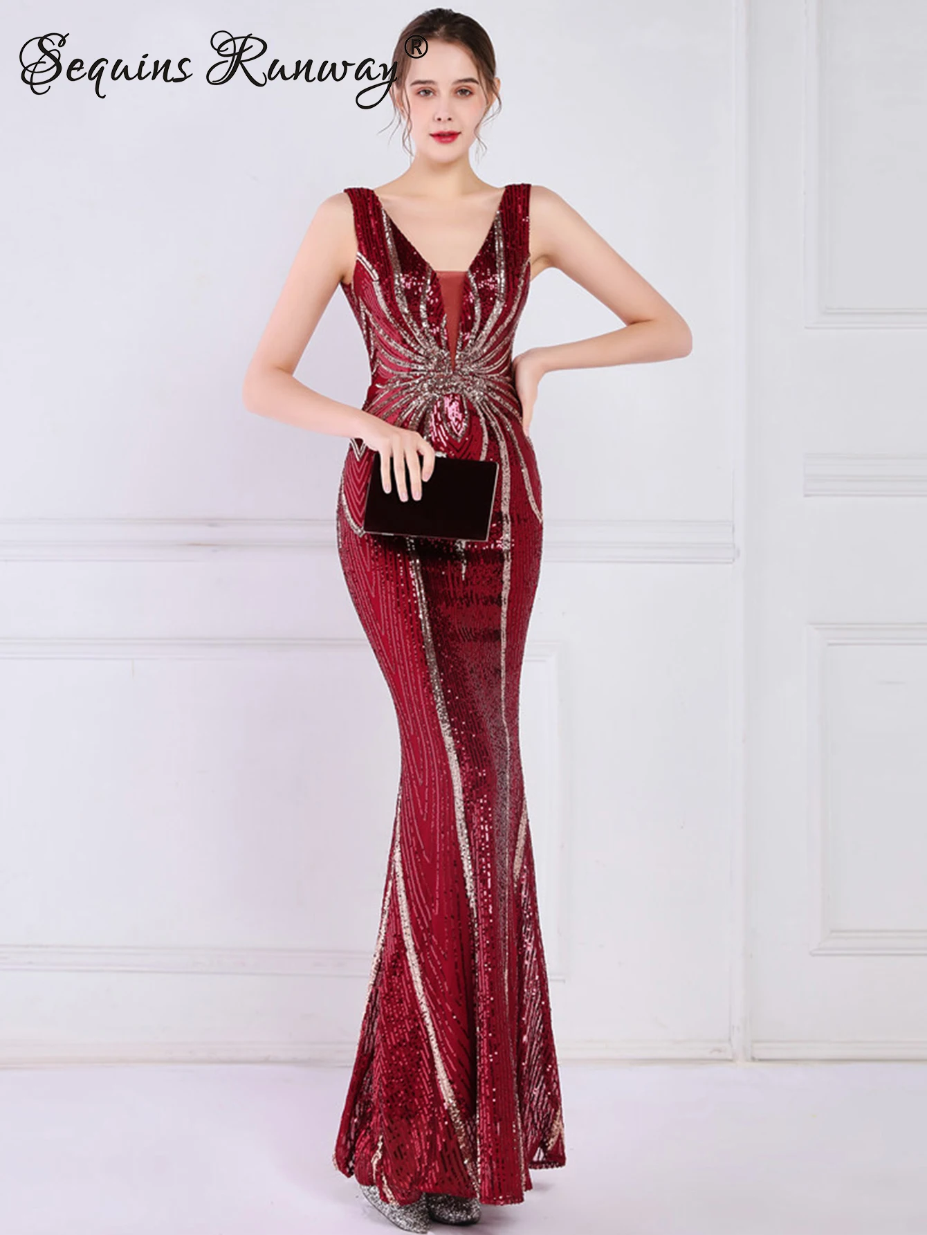 فستان صيفي نسائي مثير أسود أبيض طويل مزين بالترتر...