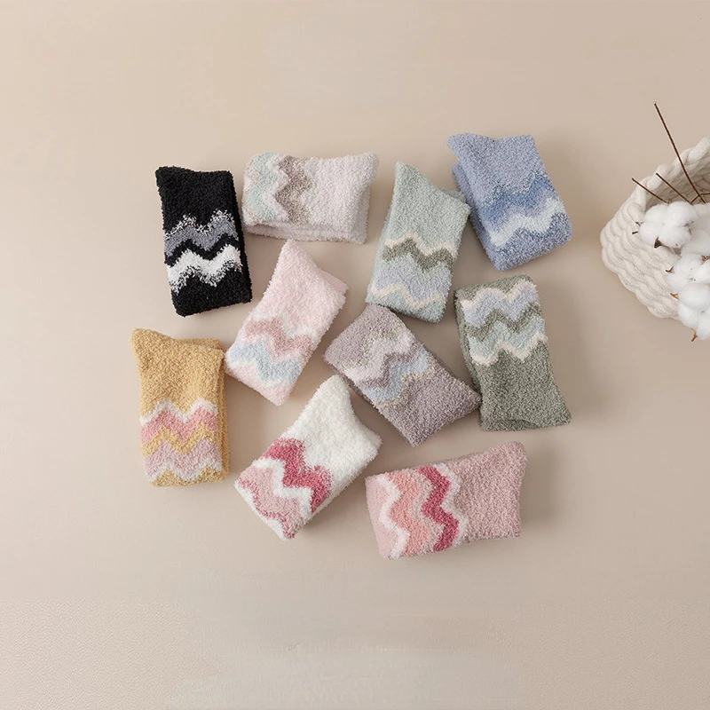 

Women's Socks Autumn Winter Long Coral Fleece Over Knee Socks Thick Warm Sleeping Home Room Socks Towel Socks