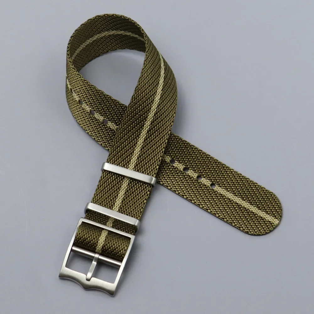 Premium Canvas Nylon Watch Strap – Durable Fabric Wristband