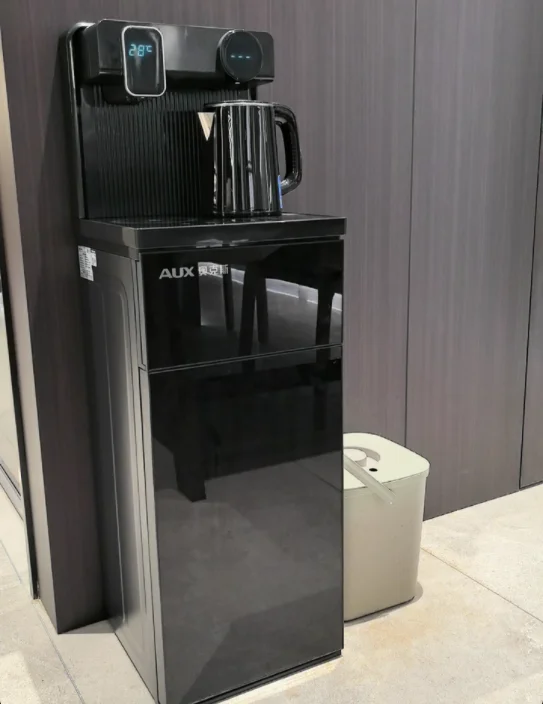 ตู้กดน้ำร้อน-เย็นอัตโนมัติ 220V AUX แบบตั้งพื้น ใส่ถังด้านล่าง ฟังก์ชั่นหลากหลาย สำหรับบ้านและสำนักงาน รุ่น AE 1