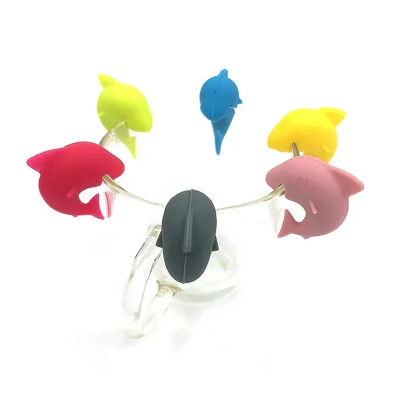 6Pcs Cool Wine Beer Glasses Recognizer Party Dedicated Suction Cup Wine Glass Silicone Label Marker Kitchen Bar Accessories Cute wine glass markers