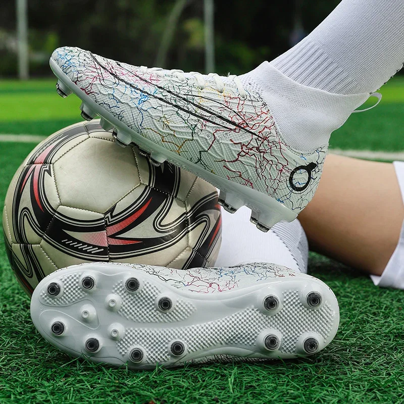 Quality Futsal American Football Boots Messi Ultra Light Soccer Shoes Non-slip Chuteira Campo Cleats Training Sneakers TF/AG PU football shoes