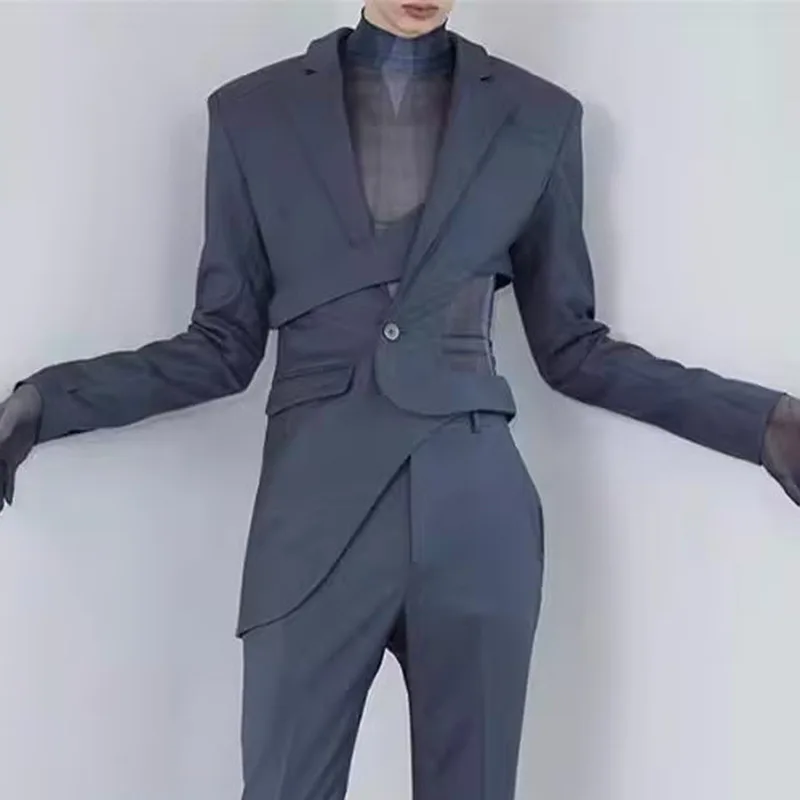 Рисунок 3 - Женский Асимметричный Блейзер