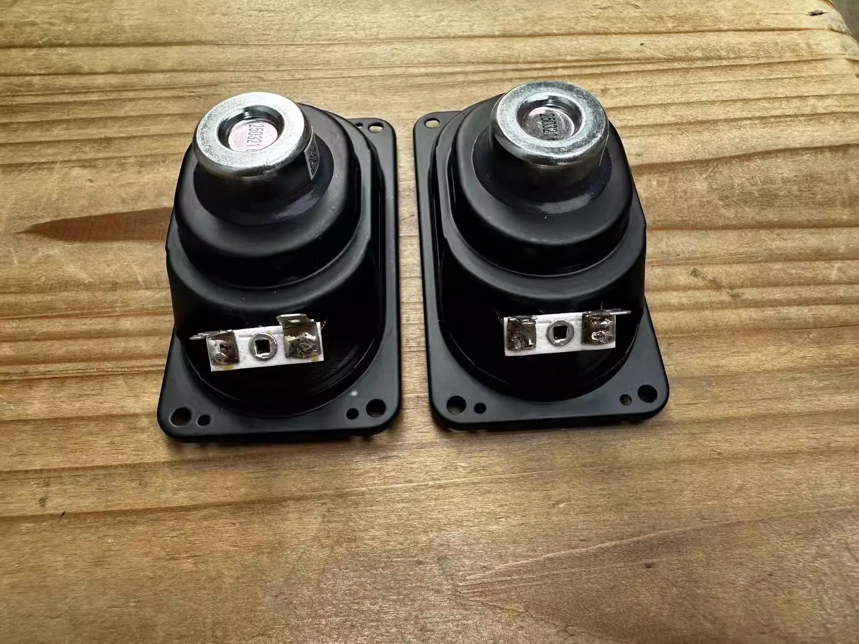 2PCS GHXAMP For Harman Premium DIY Bluetooth Midrange Speaker : 90x50mm Racetrack, Neodymium, 4 Ohm 15W