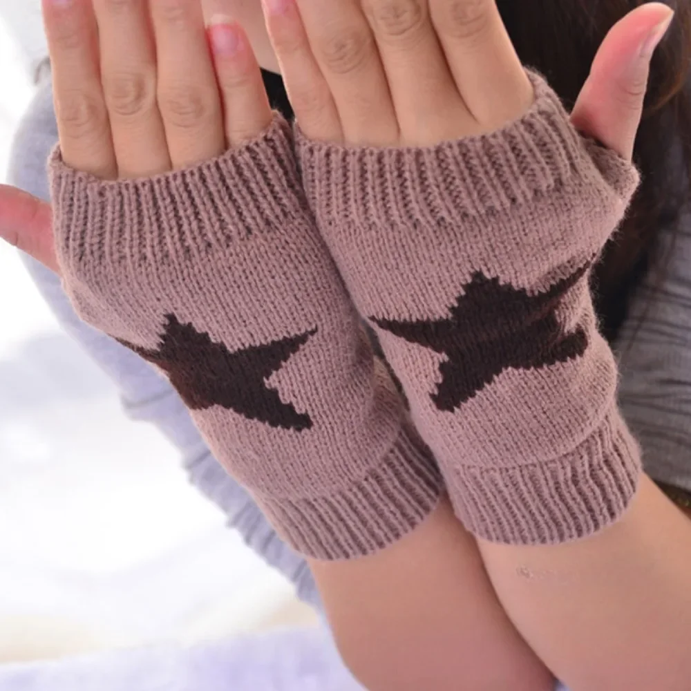 

Вязаные шерстяные перчатки со звездами в стиле панк Y2K, модные мужские и женские теплые полупальцевые перчатки с пятиконечными звездами, без пальцев