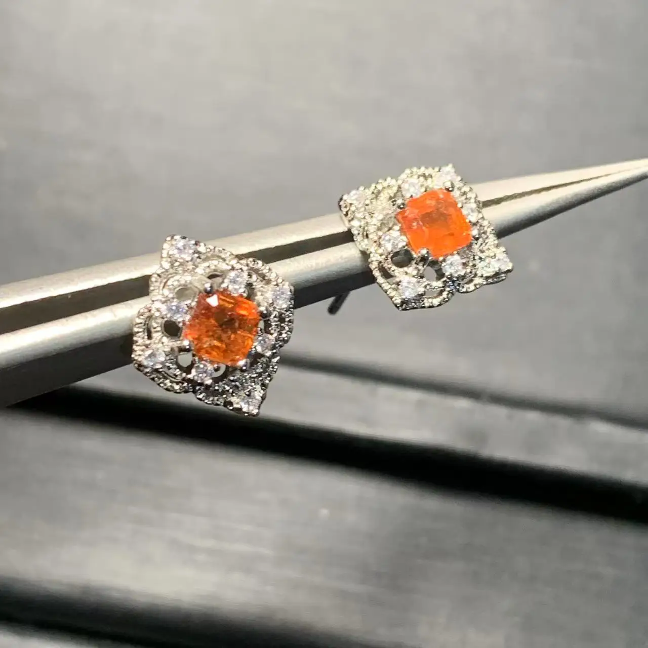 Natural Garnet stainless steel Stud Earrings for women Jewelry Gift Prevent allergy gem jewelry Genuine Red Stone